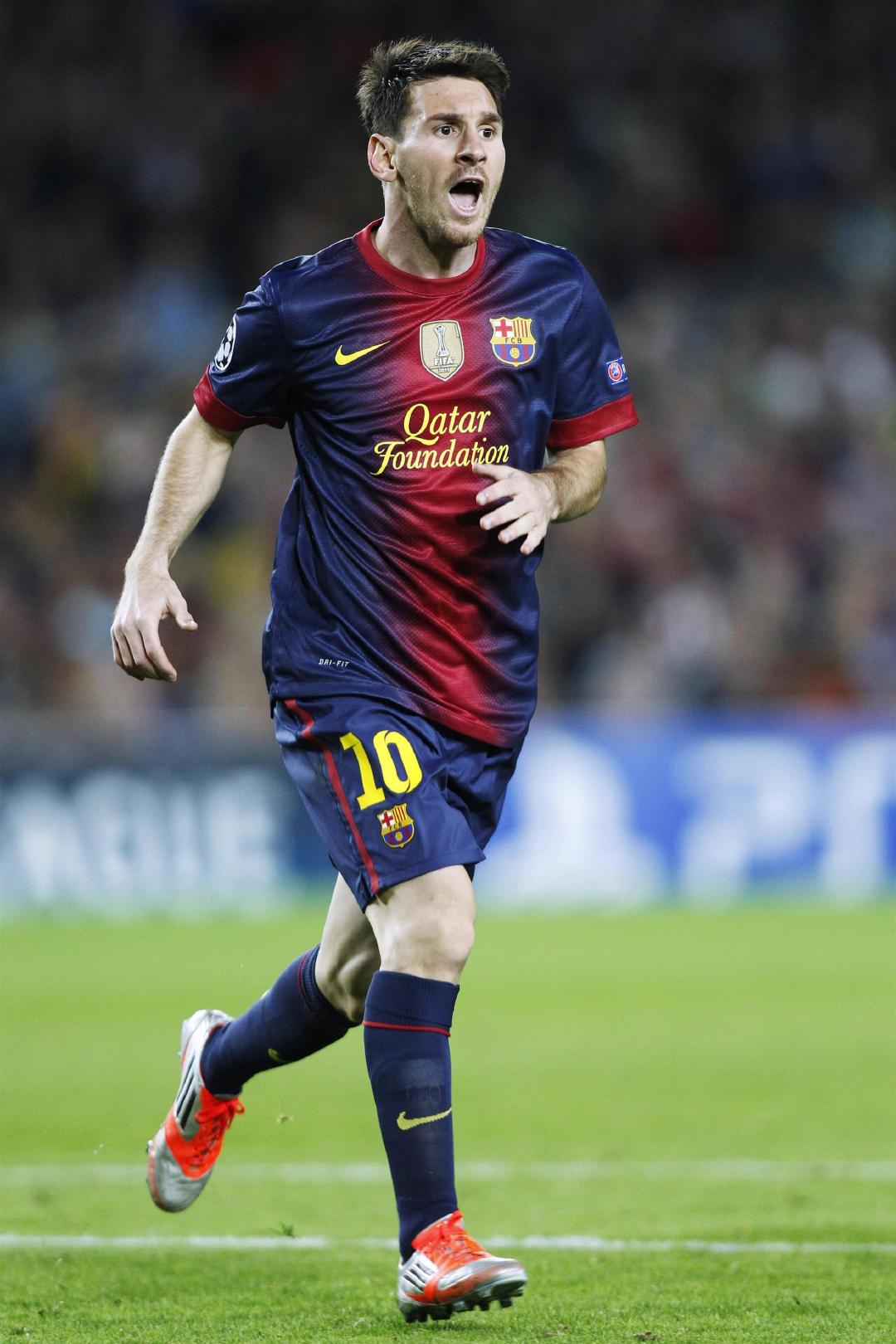 爆了爆了！王俊杰14中10！中国男篮第一进攻前锋