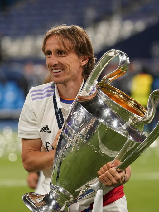 5连胜结束！随着阿森纳0-0利物浦，英超最新积分榜：曼城松一口气