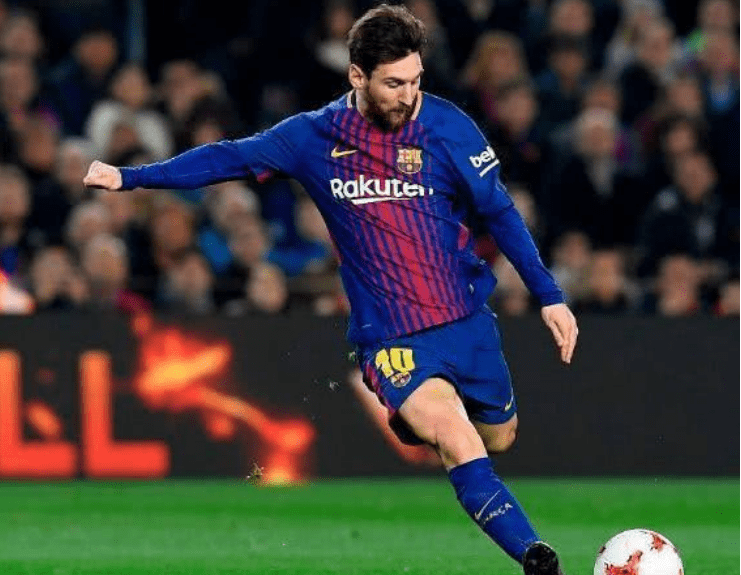 门兴格拉德巴赫4-0大胜奥格斯堡