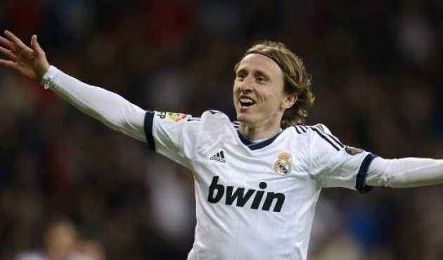 东契奇31+15+11詹姆斯29分赛季新高 湖人客场险胜