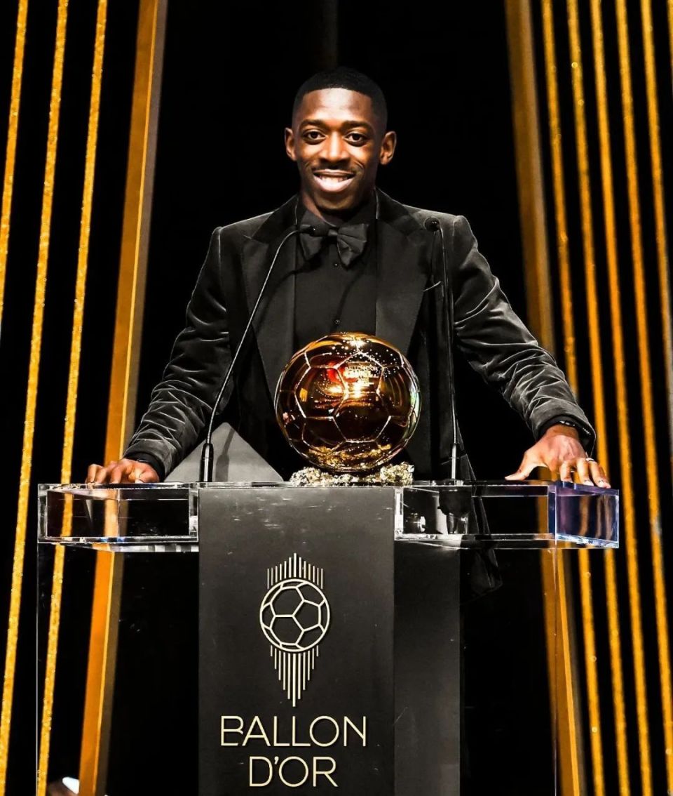 科比·怀特因小腿伤势缺席公牛对阵火箭比赛，延续伤病困扰